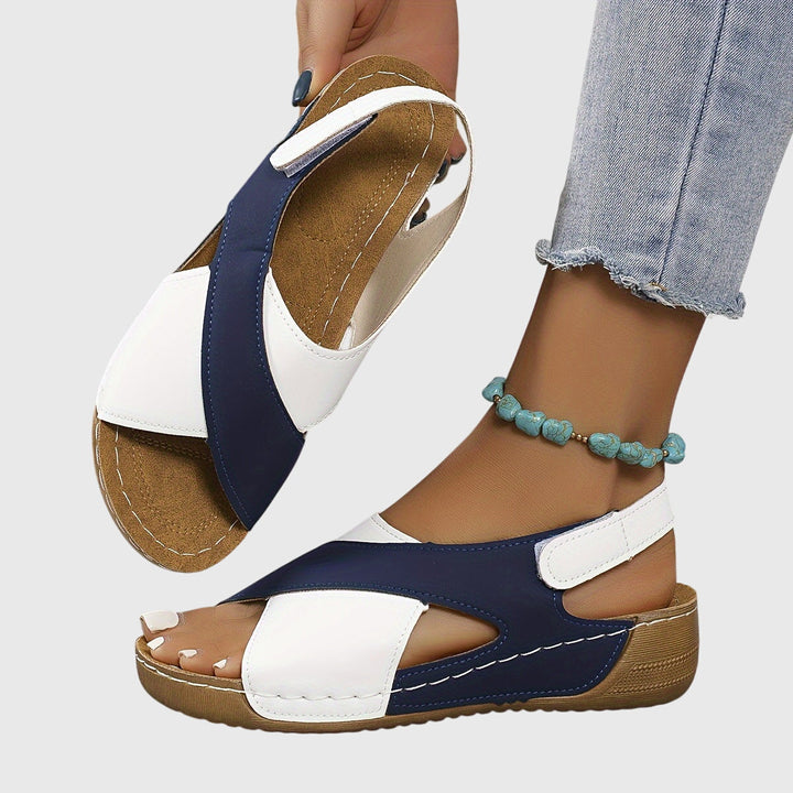 איינסלי | סנדלים אורטופדיים